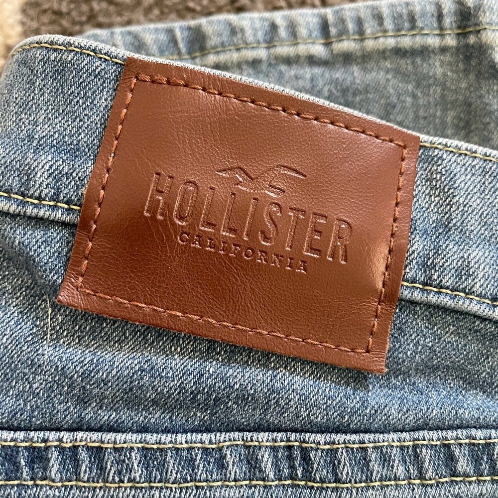 Hollister jeans